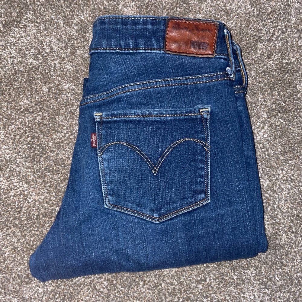 Levi’s Dark Wash Skinny Jeans